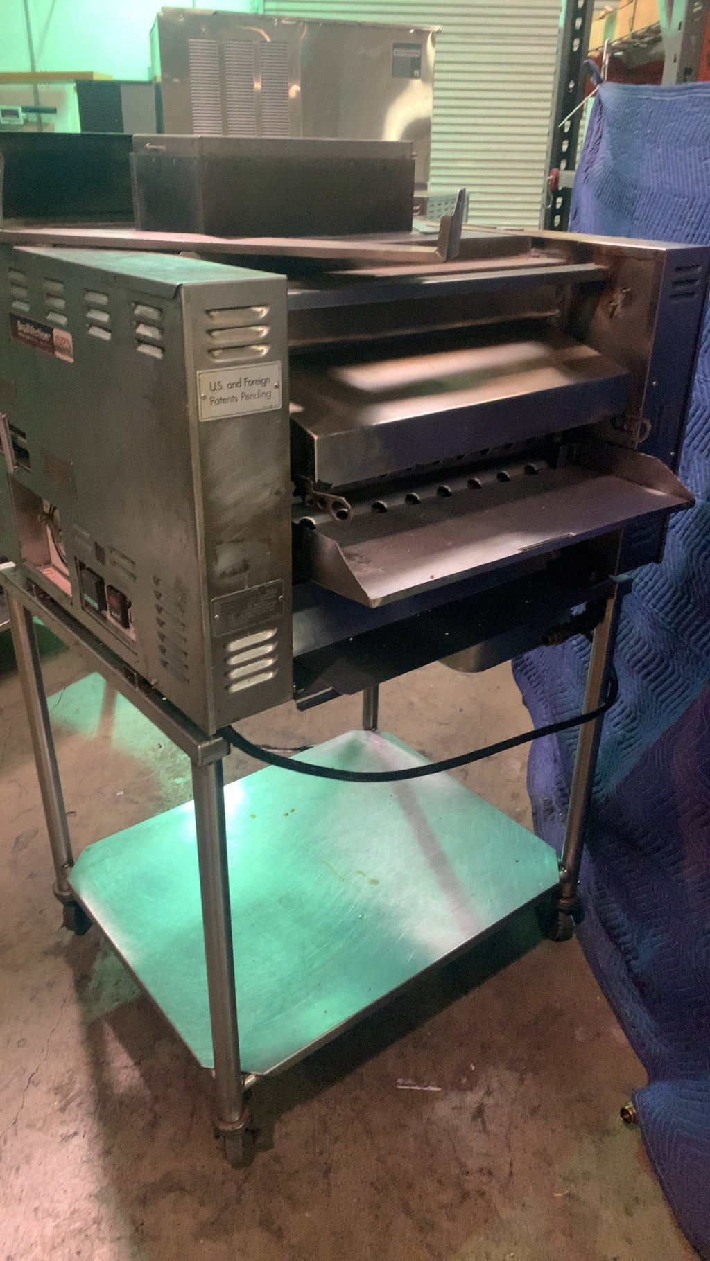 Nieco JF63 Conveyor Broiler, Commercial Automatic Stainless Steel Dual Conveyor Racks Mobile Stand Digital Controls