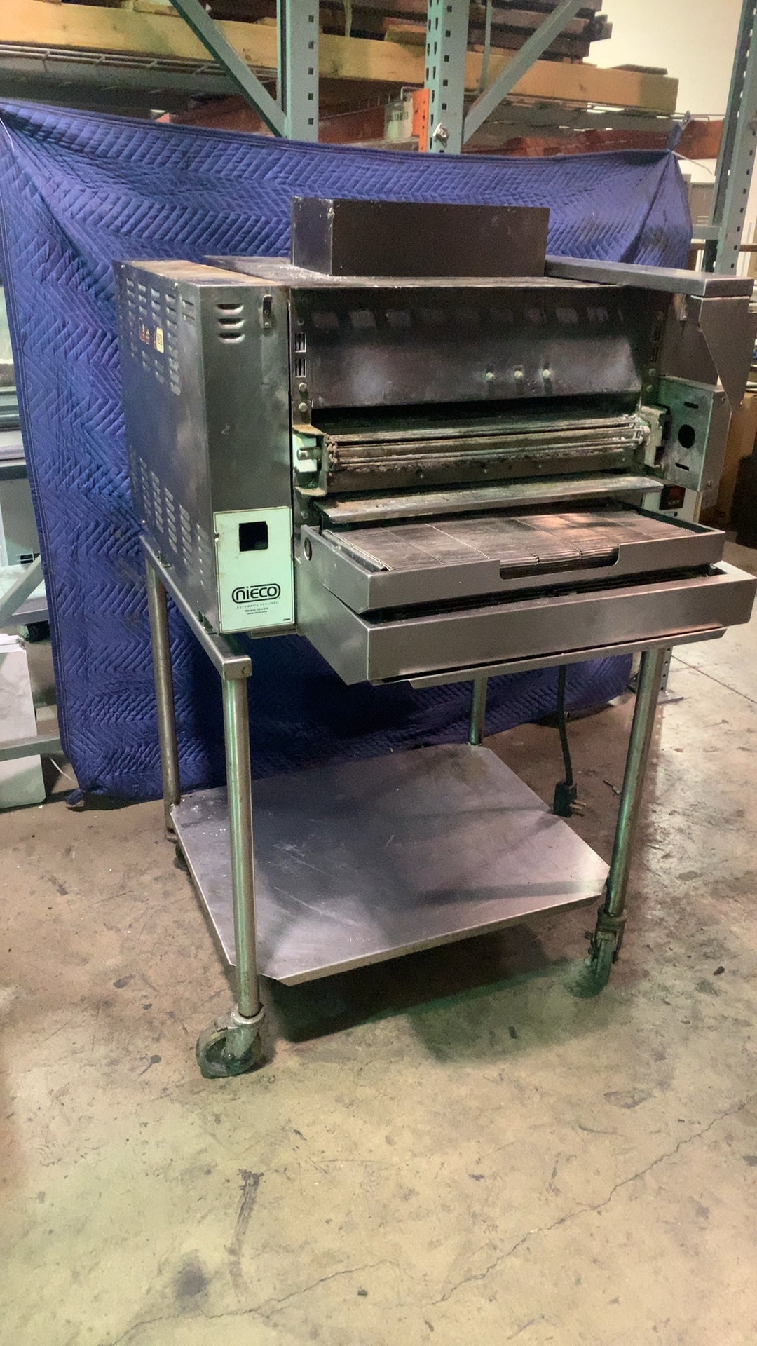 Nieco Corporation JF40 Conveyor Broiler, Commercial Gas Stainless Steel Wheeled Stand BroilVection Technology