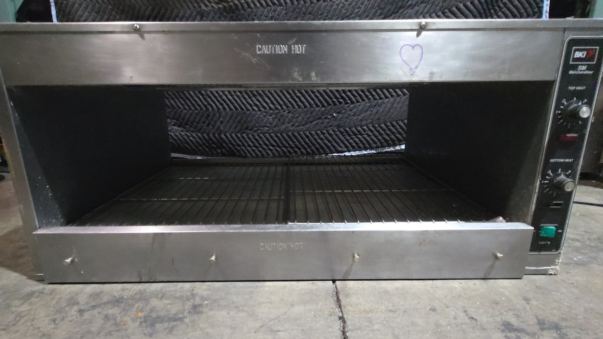 BKI SM Merchandiser Heated Merchandiser, Countertop Top And Bottom Heat Lights