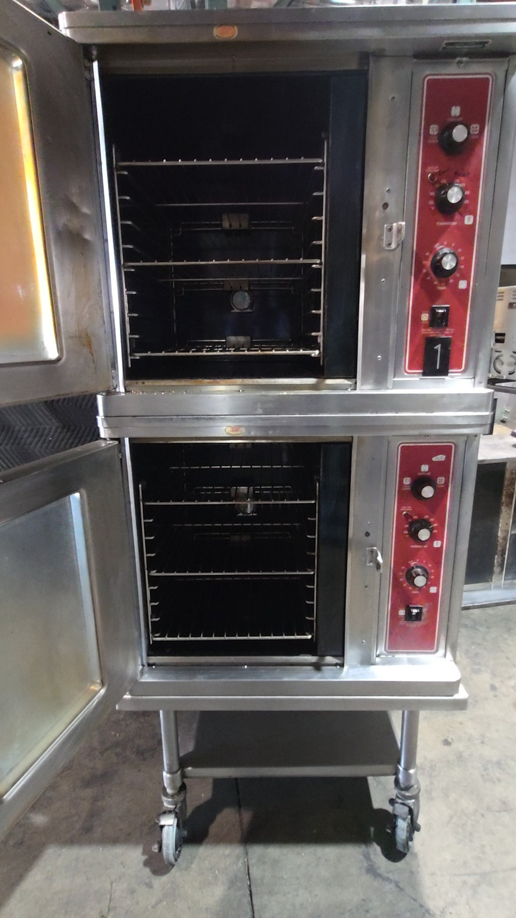 Blodgett DFG-200 Convection Oven, Double Stacked Commercial Stainless Steel Mobile