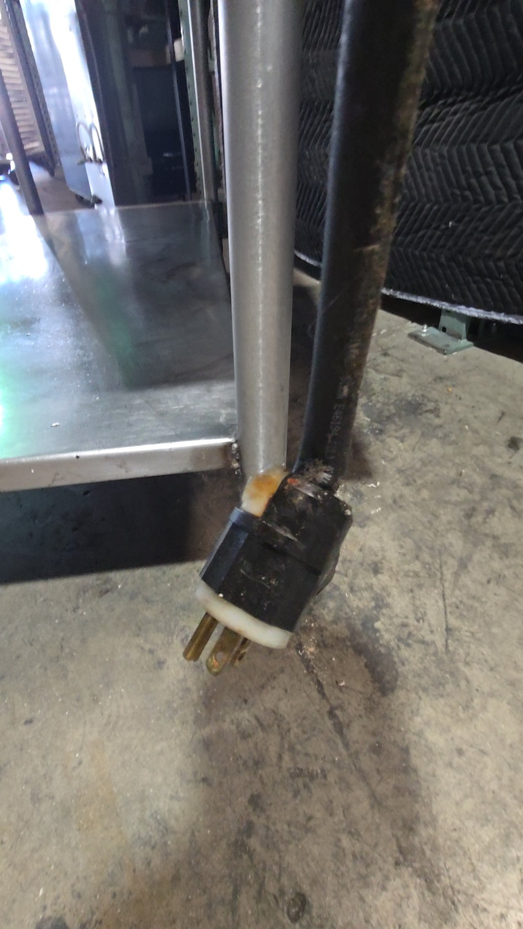 Commercial Stainless Steel Fry Station, Fry Dump Station, Or A Specialized Food Warmer/holding Unit.