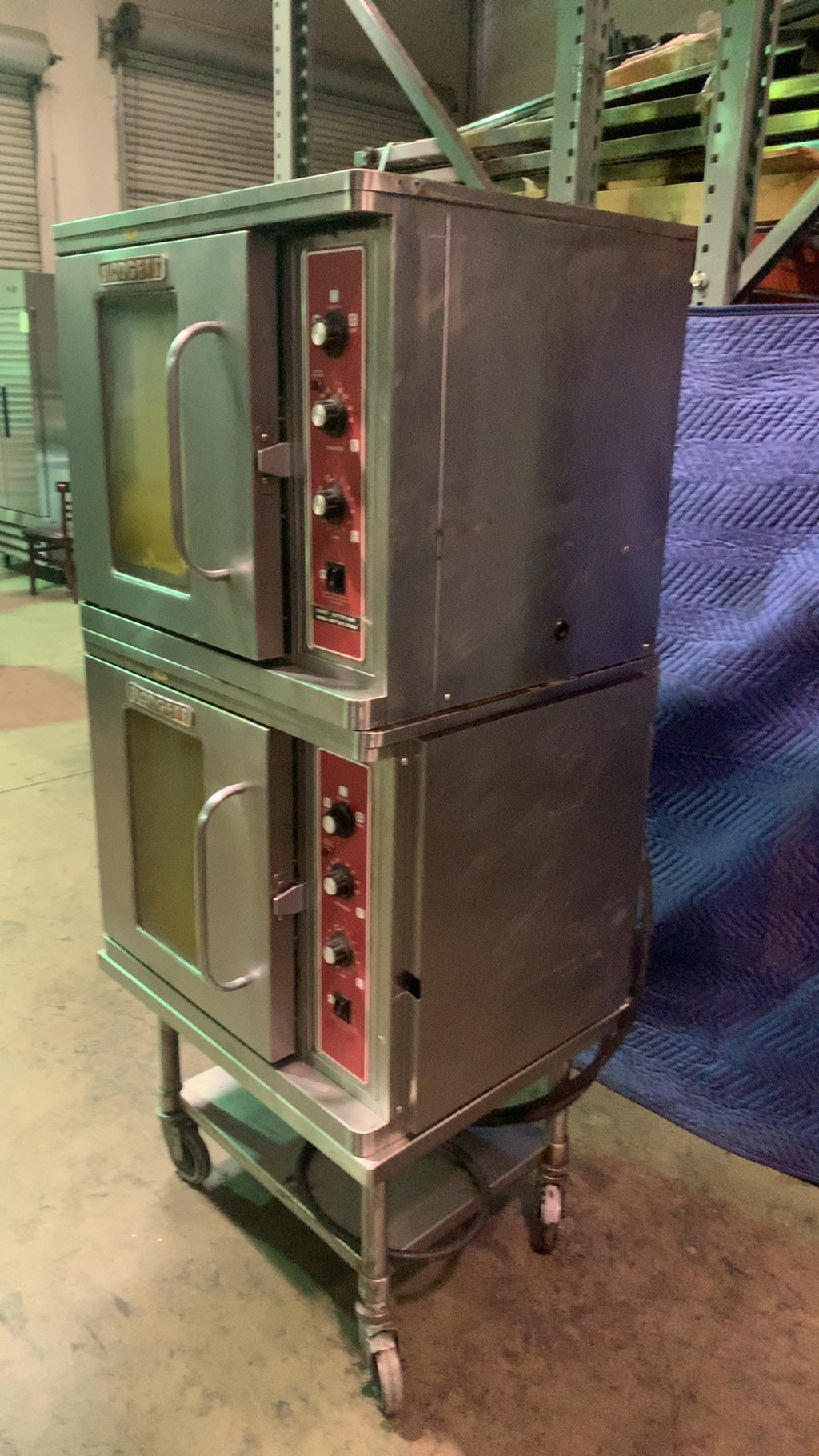 BLODGETT DFG-100 Convection Oven, Double Deck Stainless Steel Exterior Glass Doors On Casters