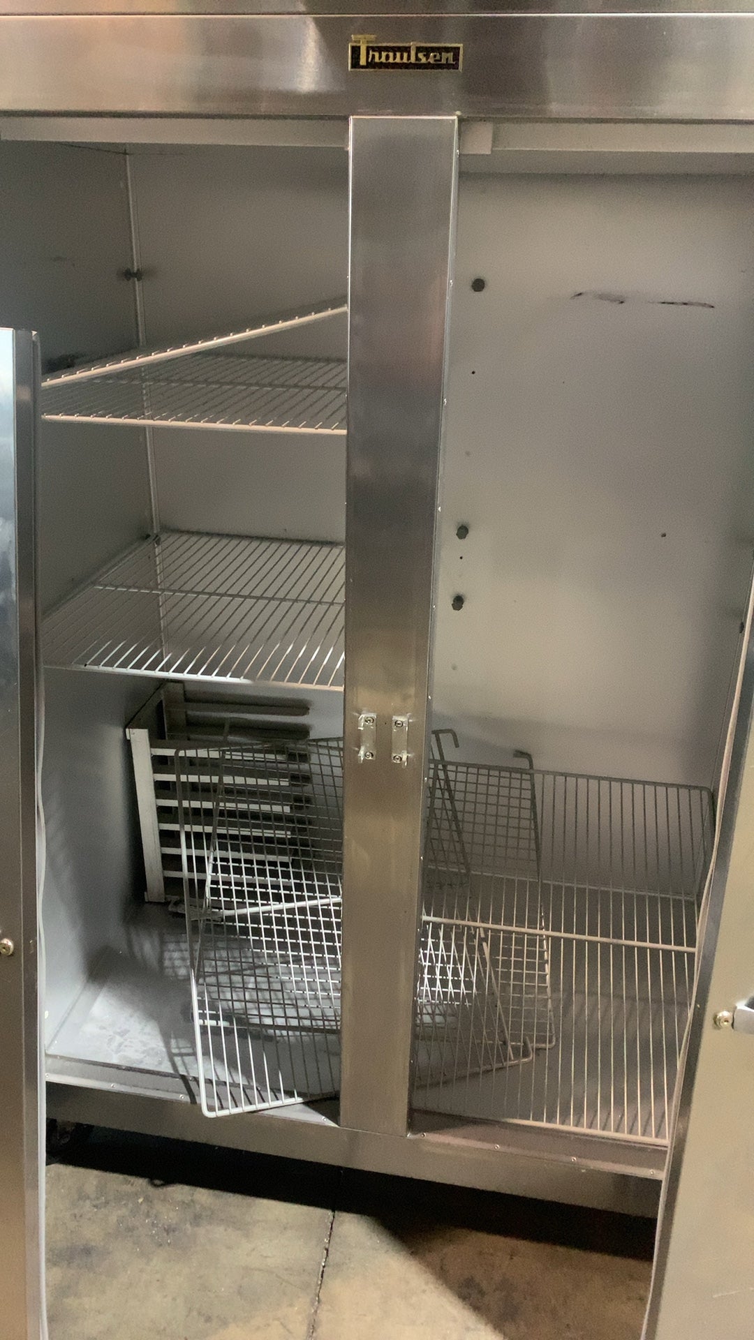 Traulsen G20010 Refrigerator, Upright Two-Section Stainless Steel R-404A Refrigerant