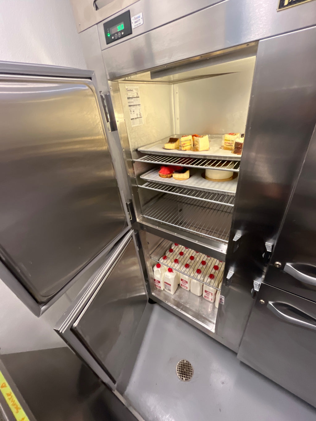 Traulsen RHT226WUT-HHS Stainless Steel 40.8 Cu. Ft. Two Section Solid Half Door Shallow Depth Reach In Refrigerator