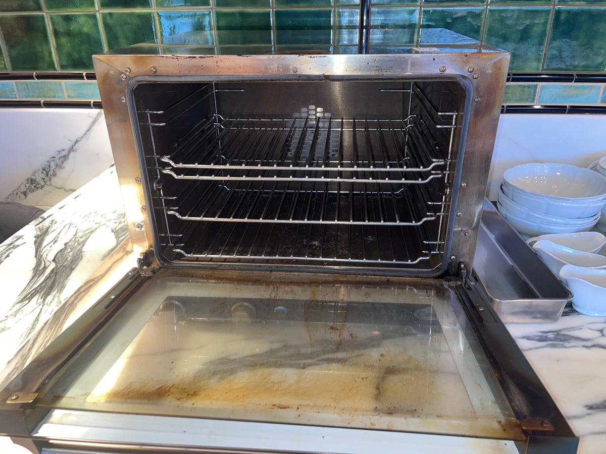Counter Top Toaster Oven With Door
