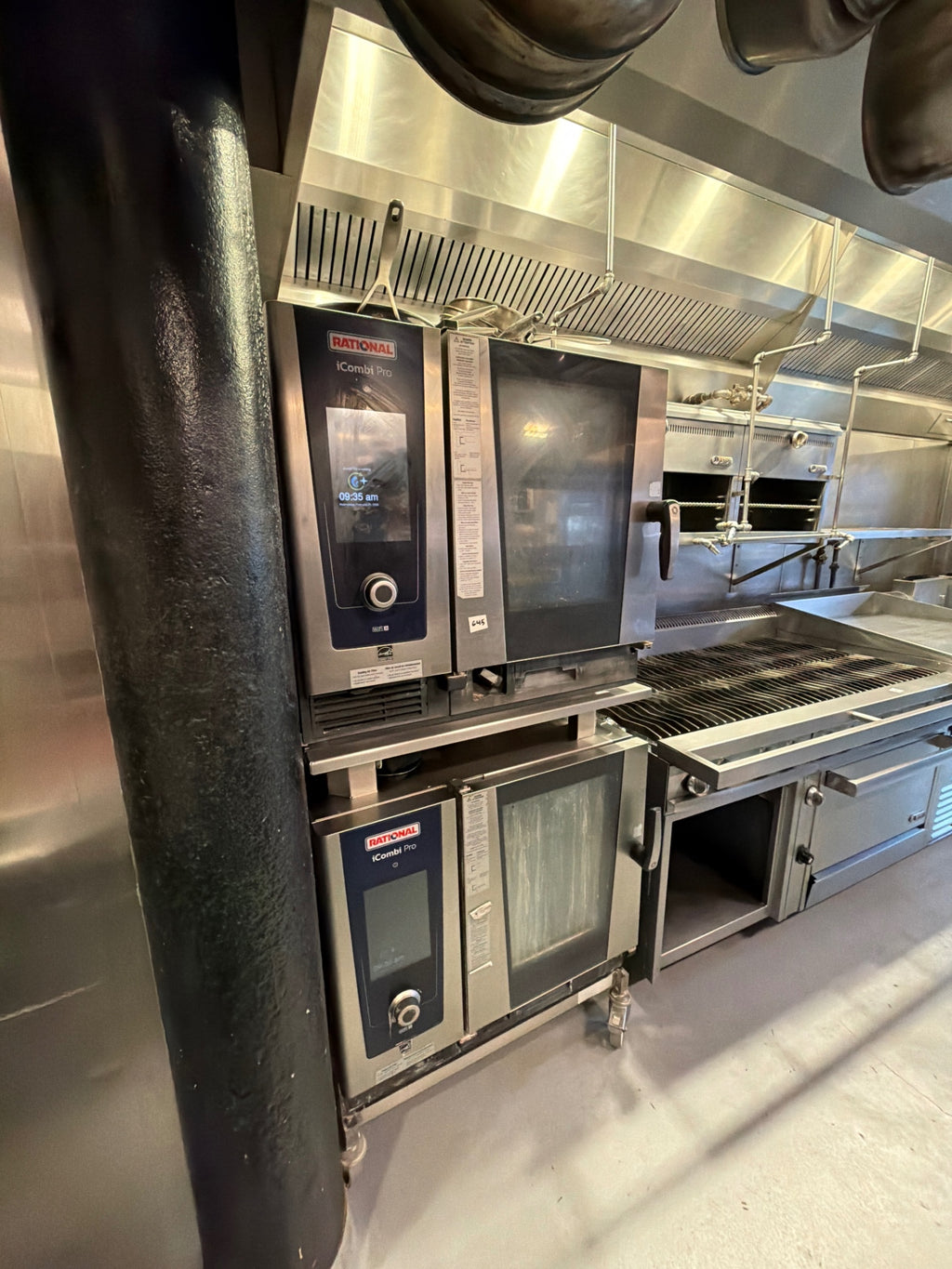 iCombi Pro LM100BG.AXXXX Oven, Double Stack, 2 Glass Swing Doors, Hapf Sheet Pan Size, Mobile