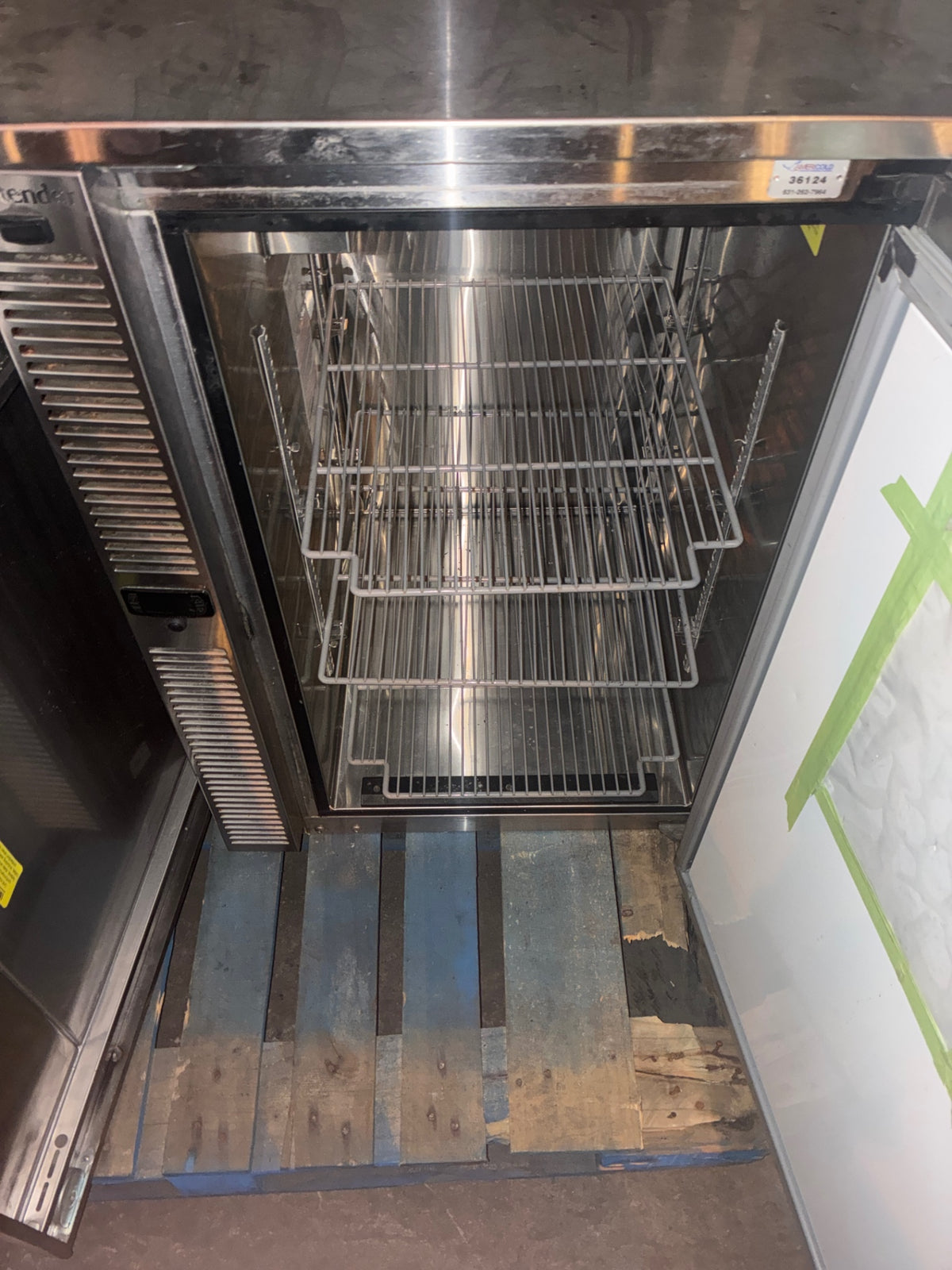 GlassTender F1SB24 Back Bar Refrigerator, Single Solid Swing Door, Stainless