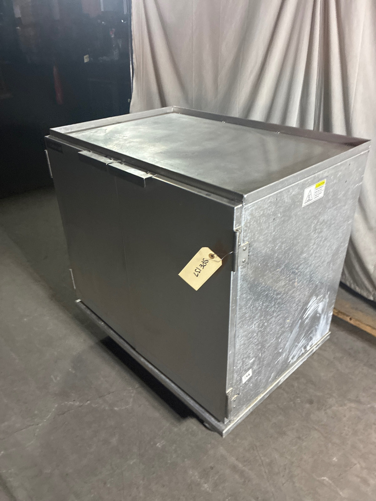 Cres Cor 101172A Sevice Cart, Enclosed, 2 Solid Swing Doors, Removable Shelves, Mobile