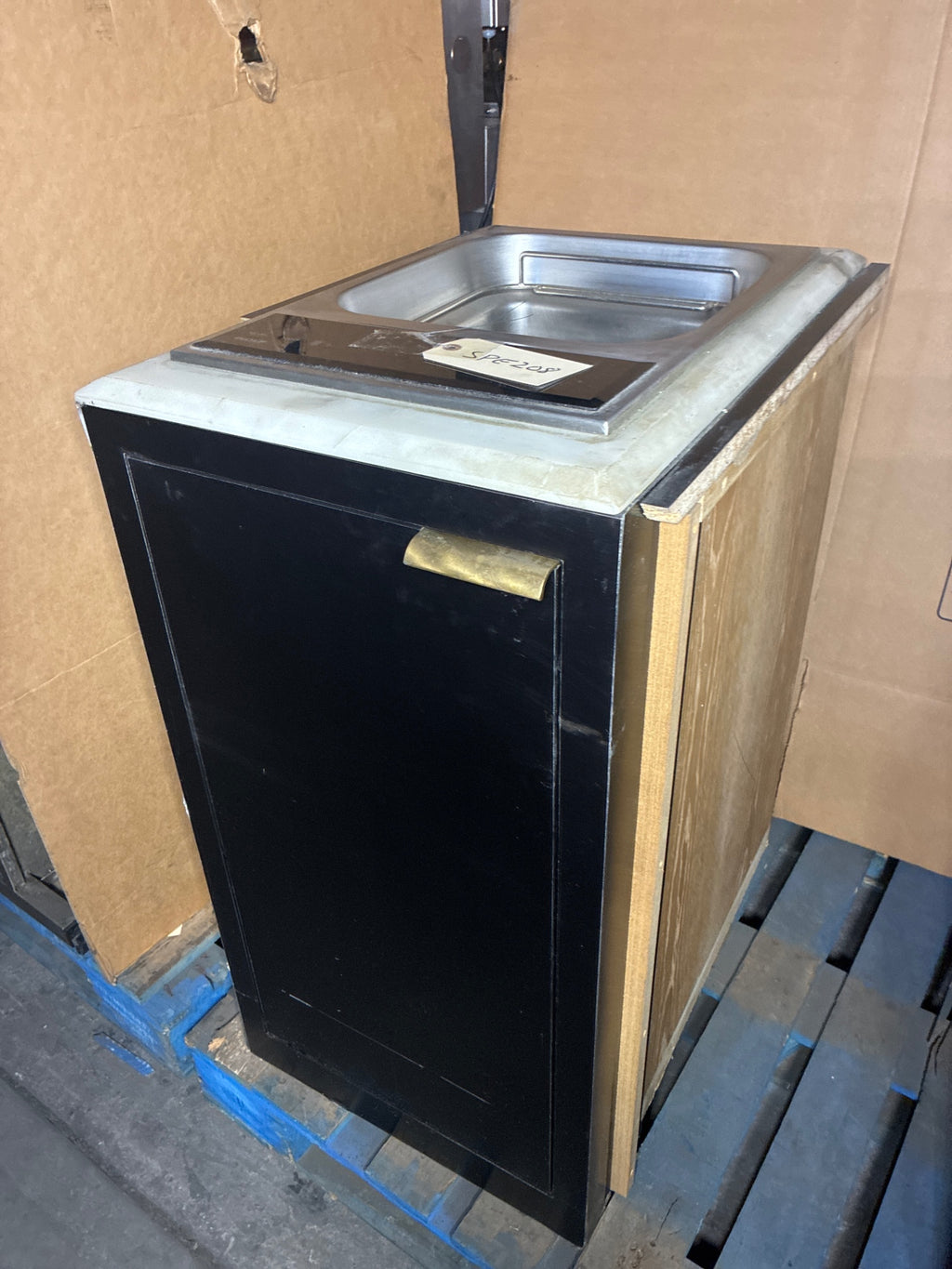 Wolf FM15TFS Fryer Installed In Cabinet, Single Element