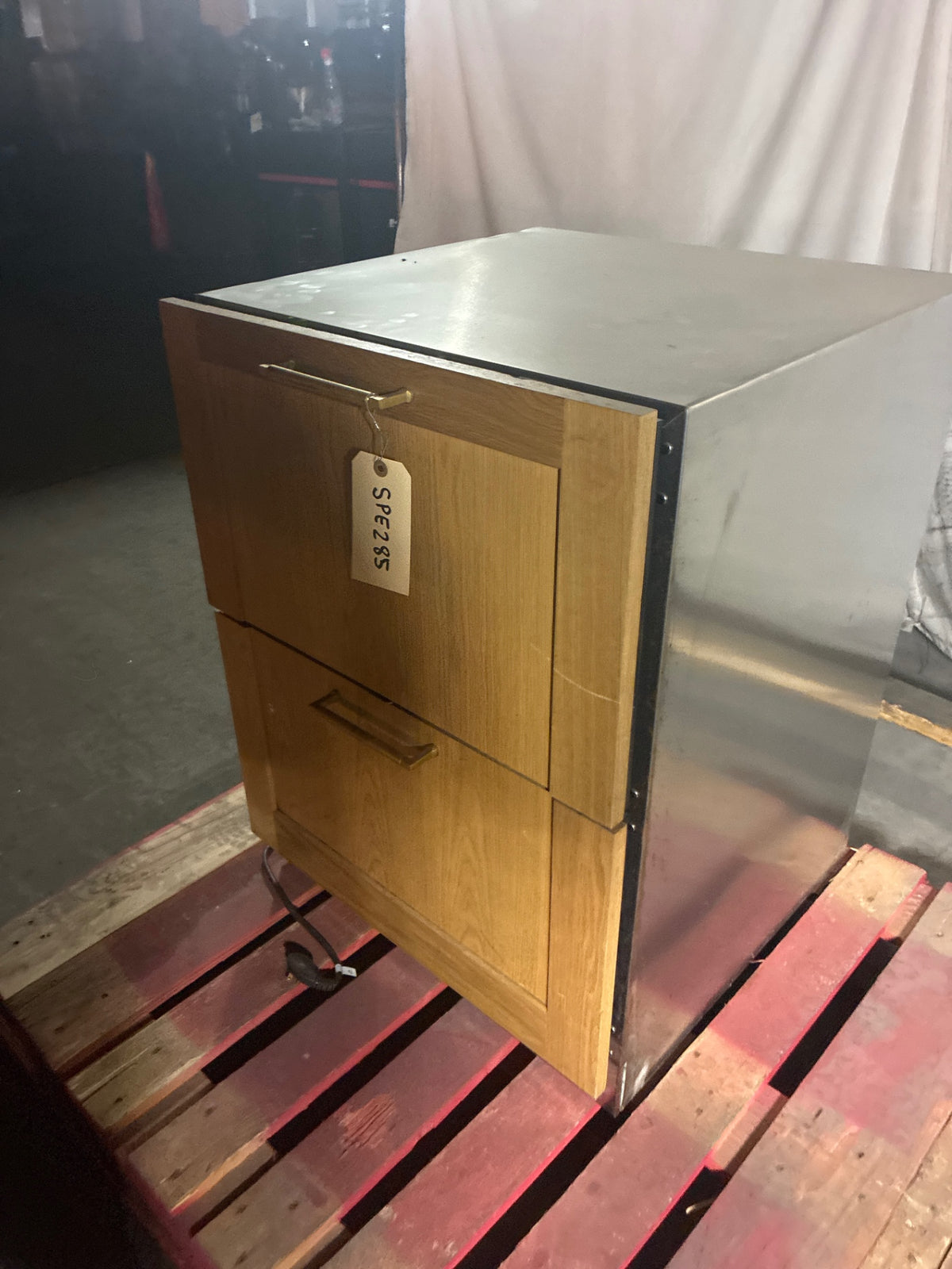 Perlick HB24RSAD-00-EDFLD Bottle Cooler, UnderCounter, 2 Drawers