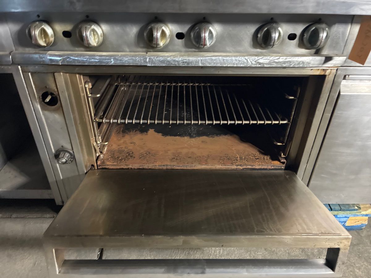 Jade Oven Range W/ Undershelf Storage, 3 Doors, 8 Burner, Stainless