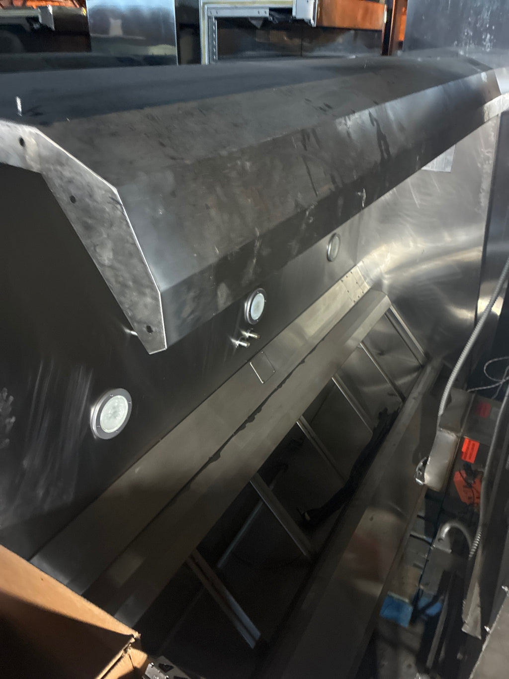 Gaylord Exhaust Hood, Left Side Wall Mounted, 96”