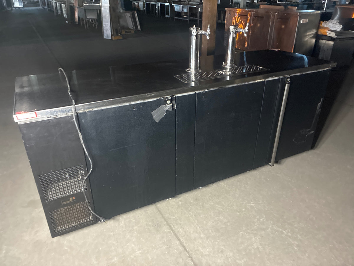 Micro Matic MDD-94 E Kegerator, 3 Solid Swing Doors, Mobile