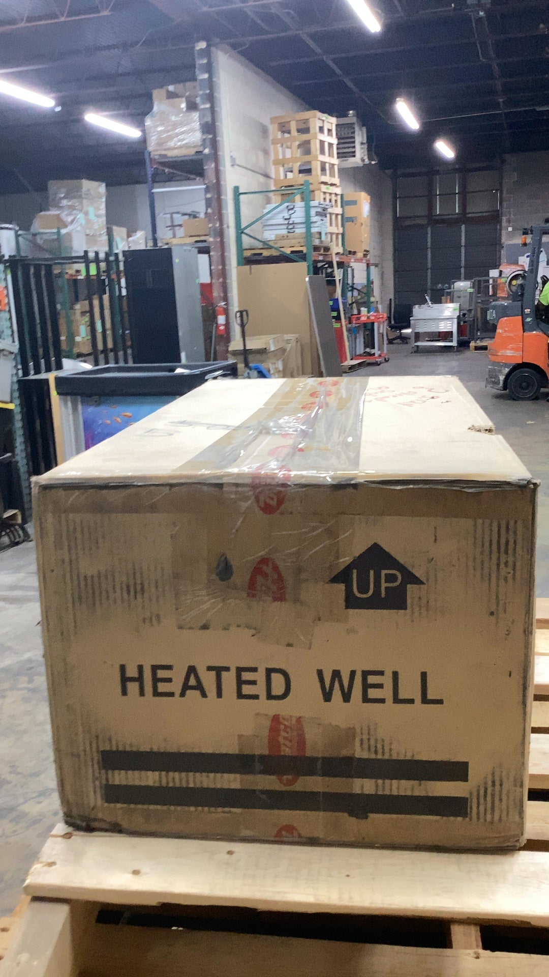 Hatco HW-43 Heated Well, Countertop 120 Volt 1 Phase 1200 Watt Hold Only