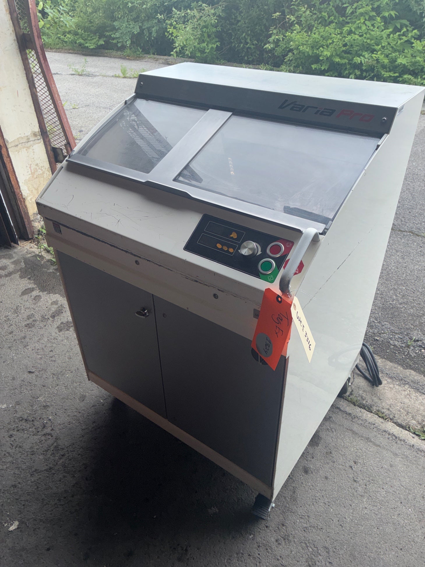 JAC VPL 800 Bread Slicer, Mobile