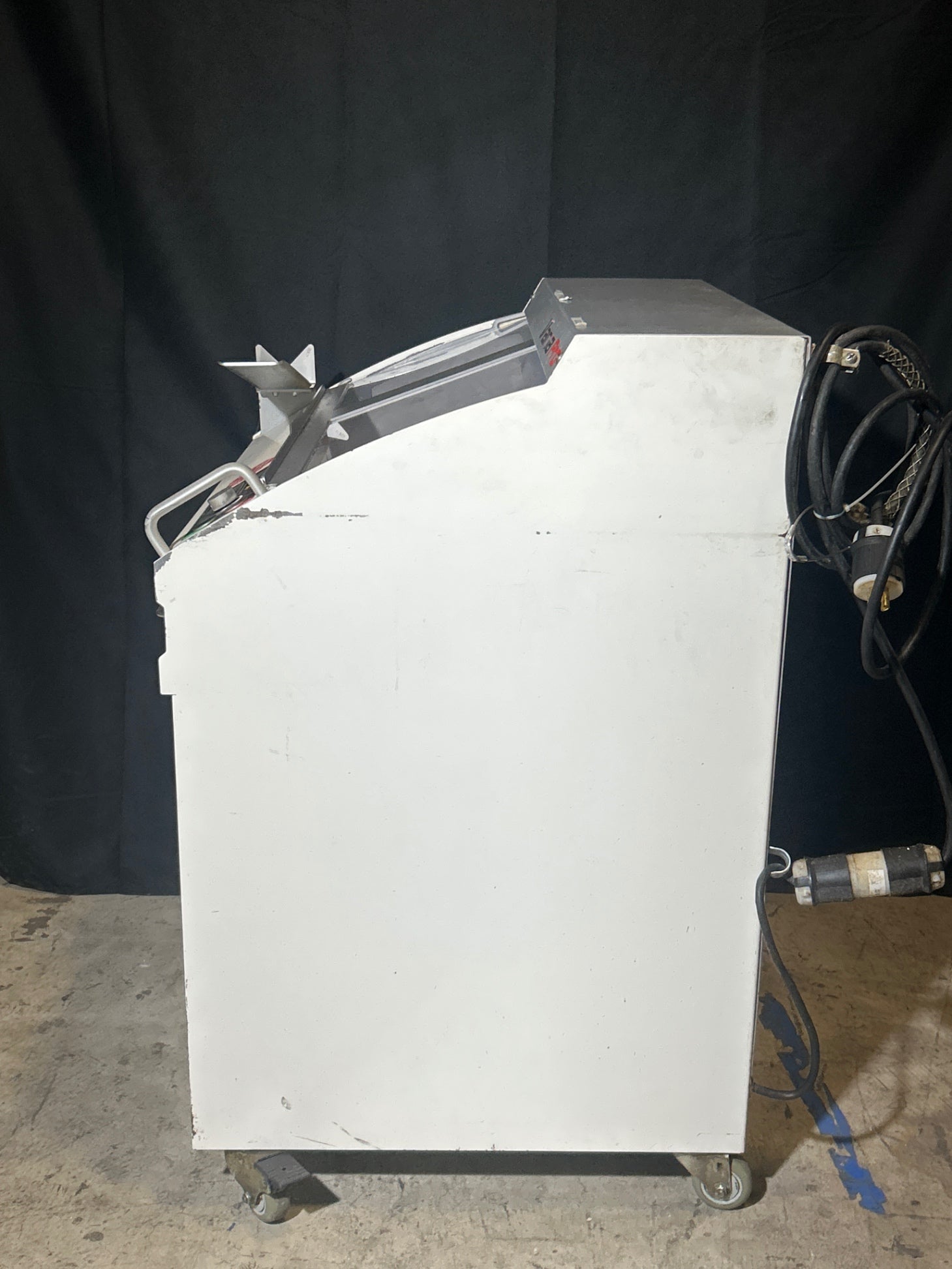 JAC VPL770 Bread Slicer