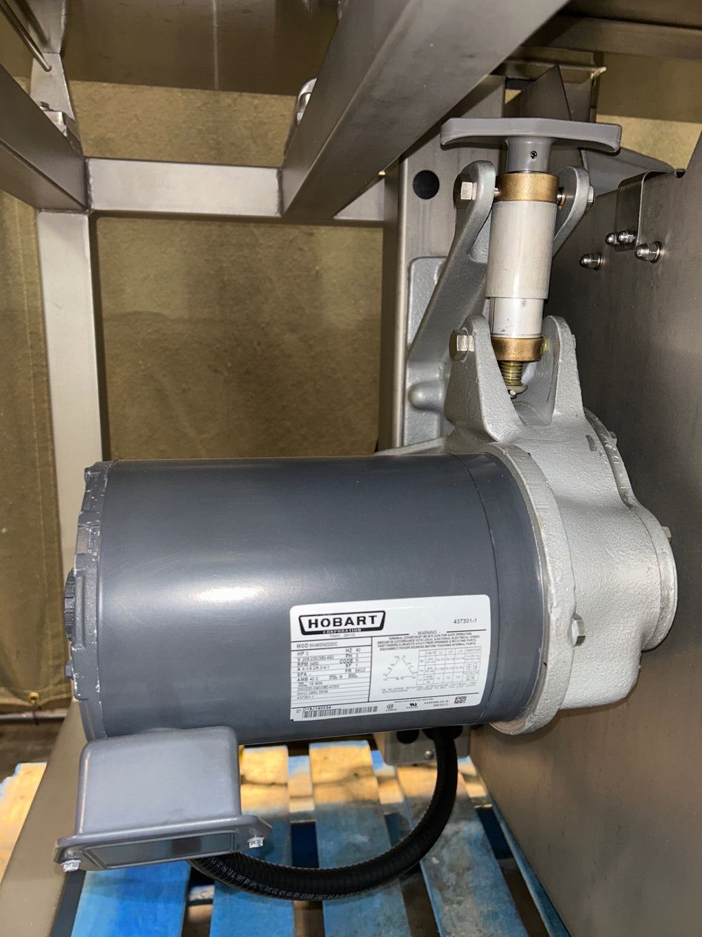 Hobart 6801 Meat Slicer