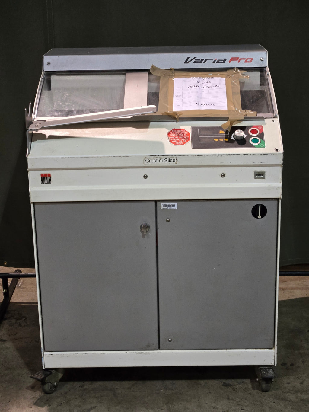 Varia Pro VPL 800 Commercial Bread Slicer