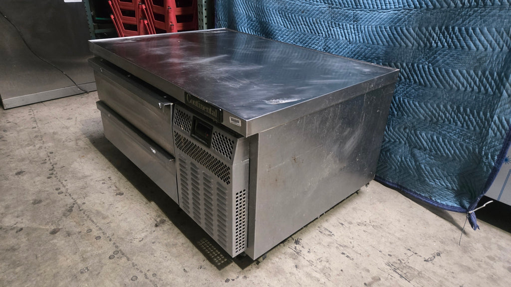Continental D36GN 36-inch Refrigerated Chef Base
