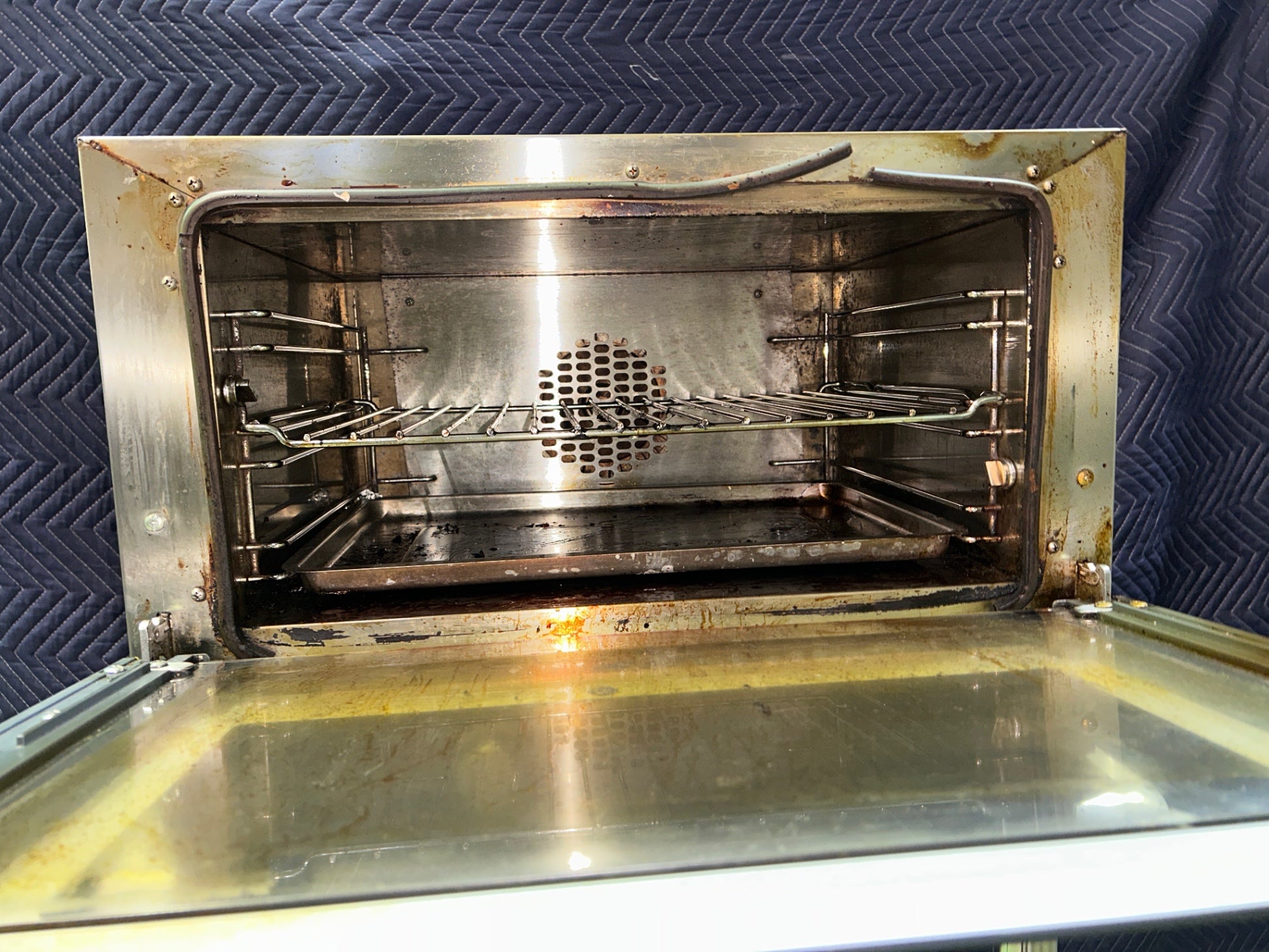 Cadco XAF013-US OV-13 Commercial Convection Oven