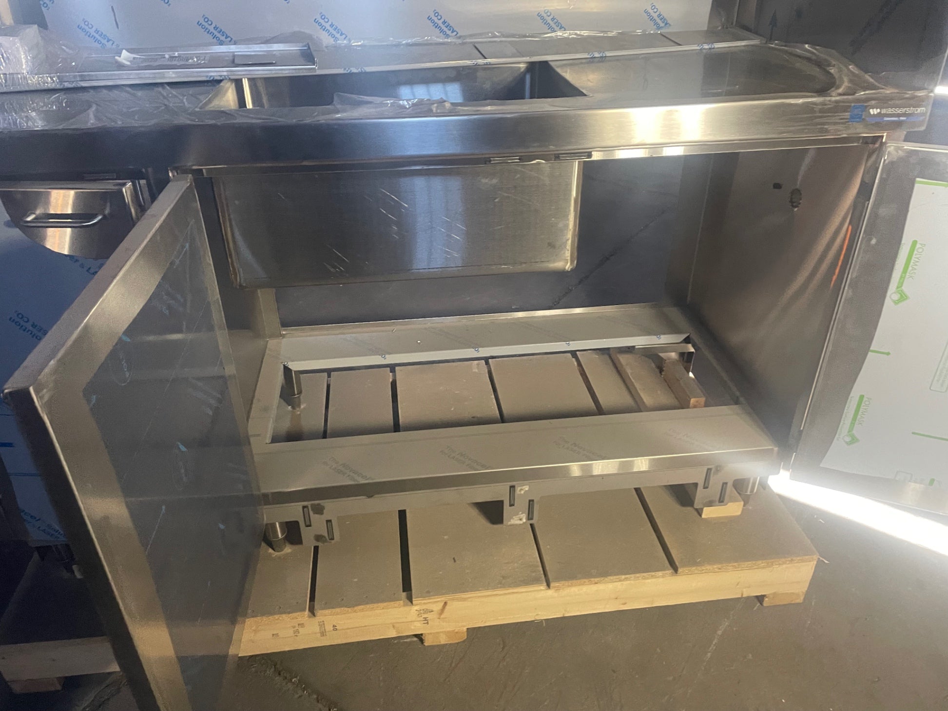 Prep Station W/ Drain Sink, Stainless, Back And Side Splash, 3 Solid Swing Doors